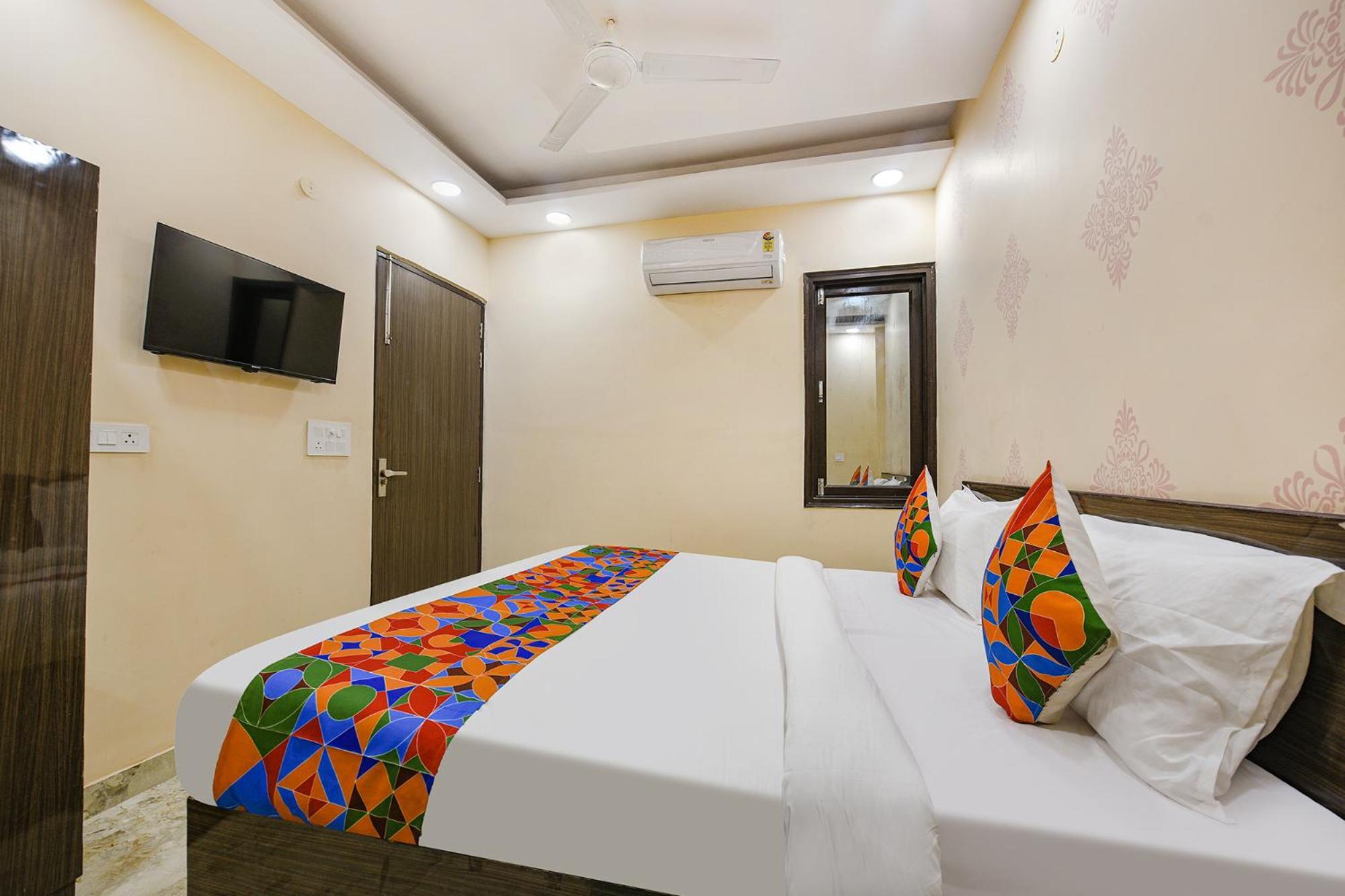Fabexpress Unicon Otel Yeni Delhi Dış mekan fotoğraf