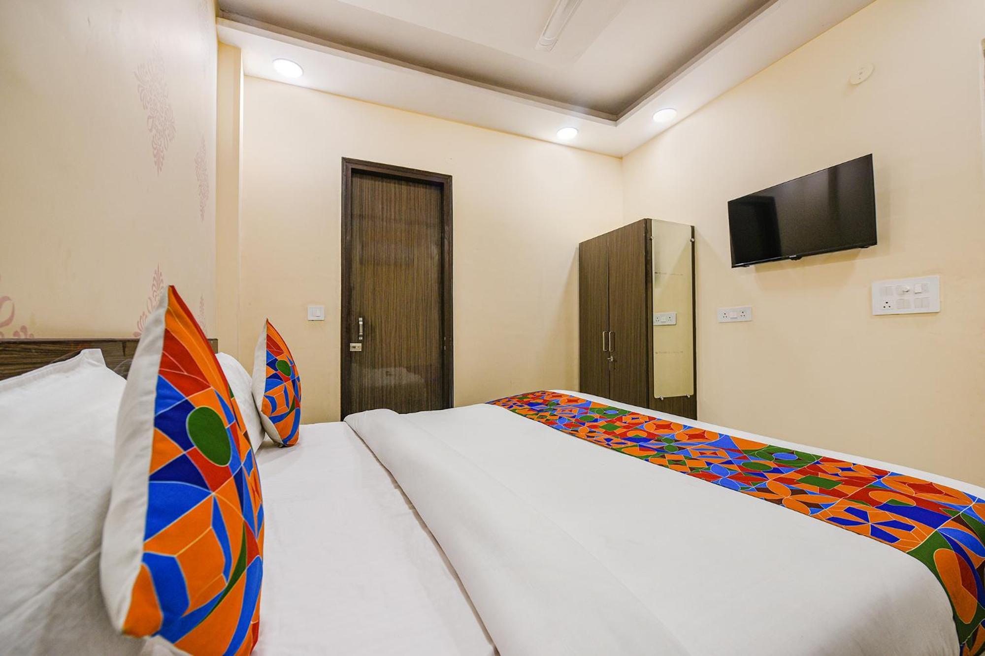 Fabexpress Unicon Otel Yeni Delhi Dış mekan fotoğraf